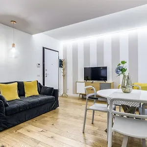 Beplace In Porta Venezia Apartment
