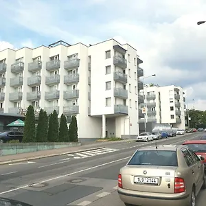 https://g-support-apartment.praguehotelsweb.com